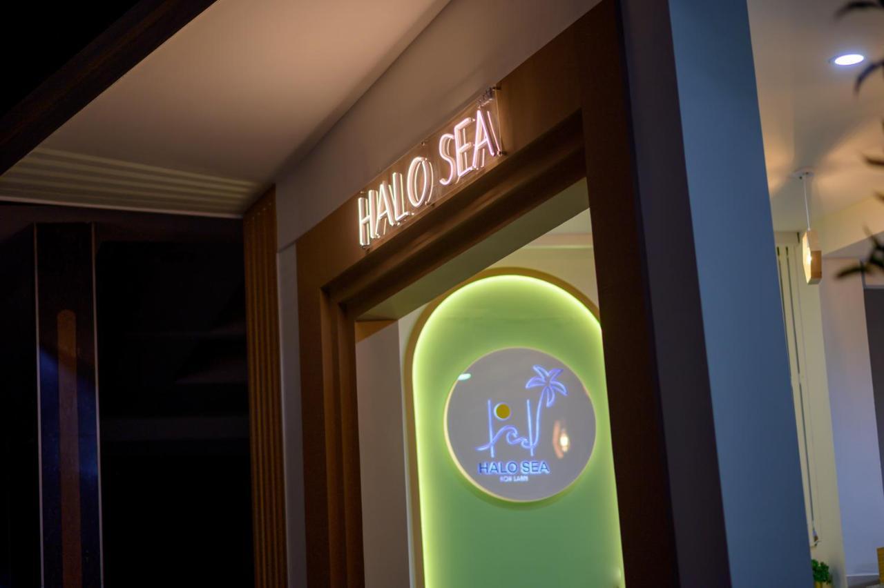 Halo Sea Koh Larn Pattaya Exterior foto