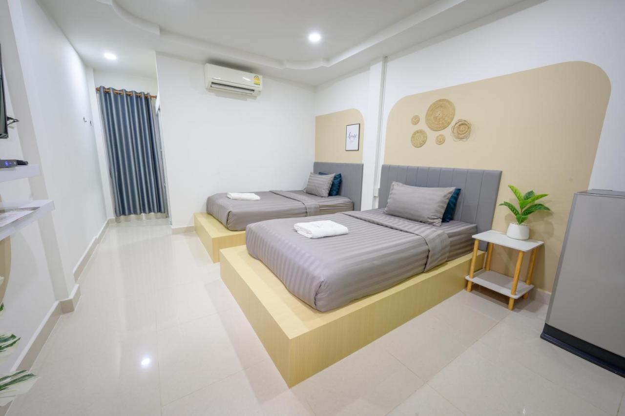 Halo Sea Koh Larn Pattaya Exterior foto