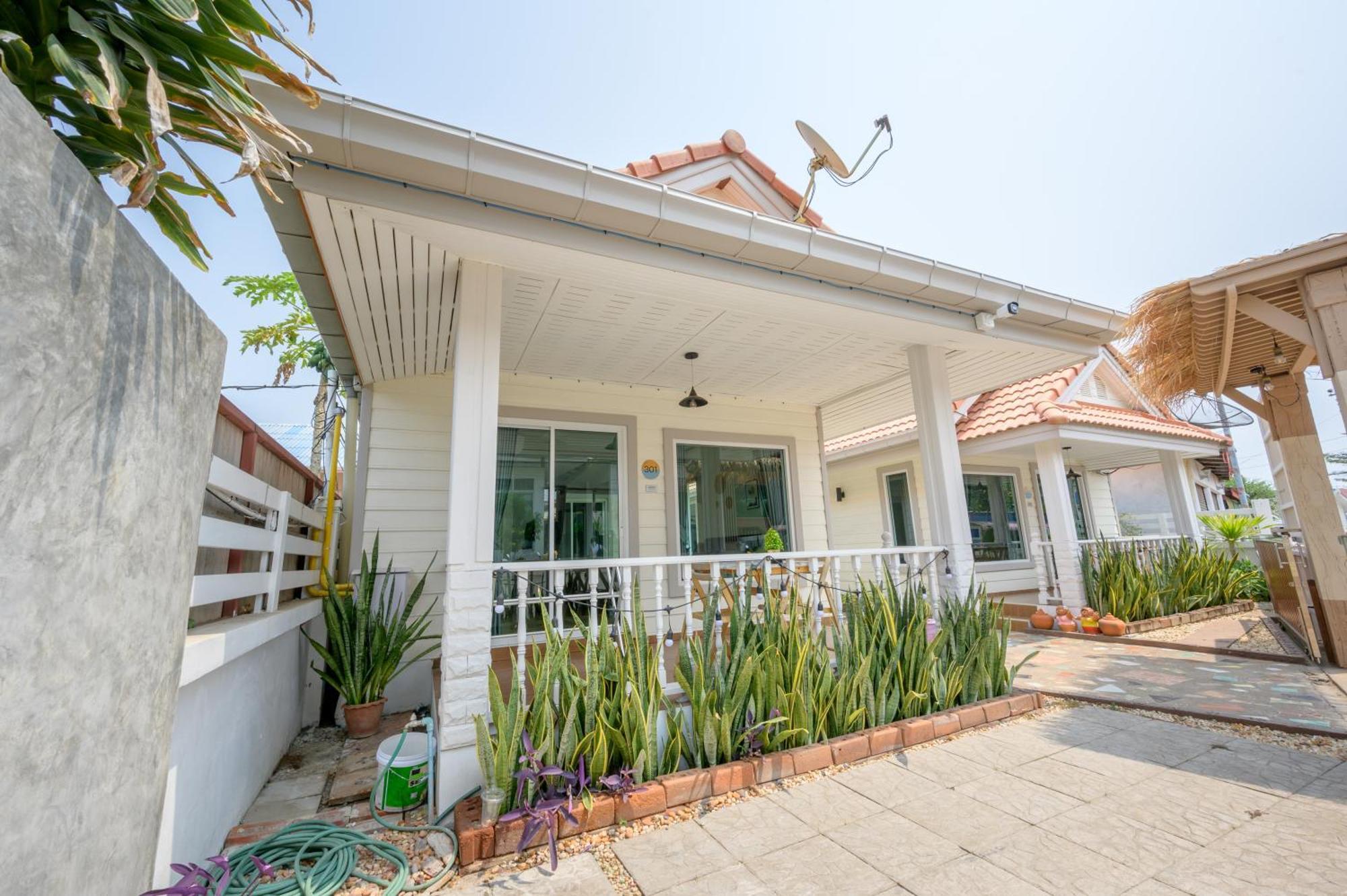 Halo Sea Koh Larn Pattaya Exterior foto